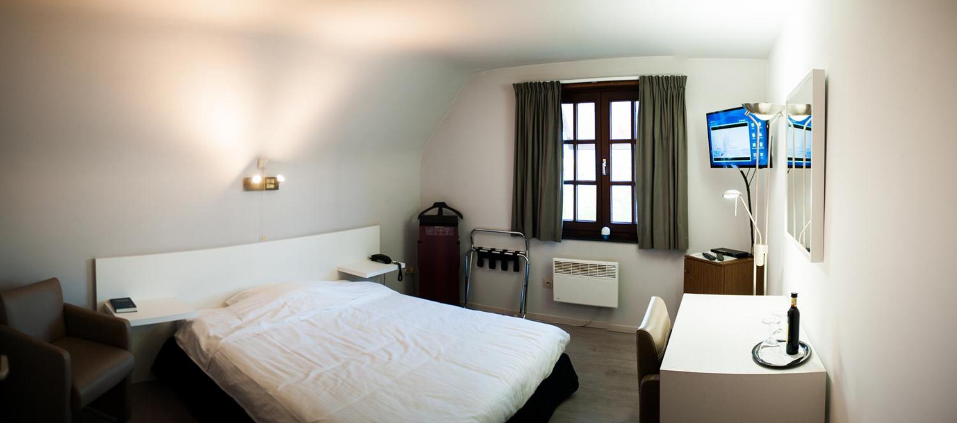 Jfk Hotel Zelzate - Gent Eksteriør bilde